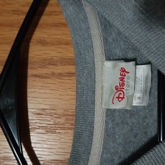 Disney store Grumpy sweatshirt. - Picture 5 of 8